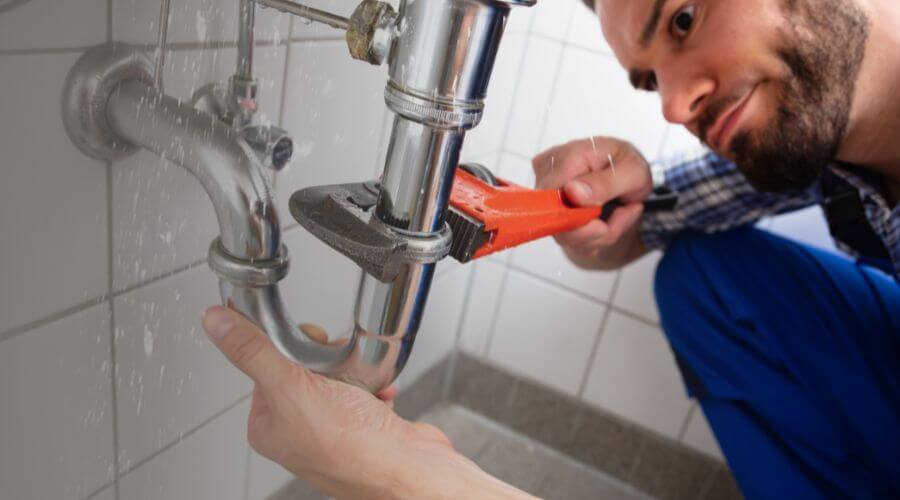 Professional same day plumber services in Wever, IA